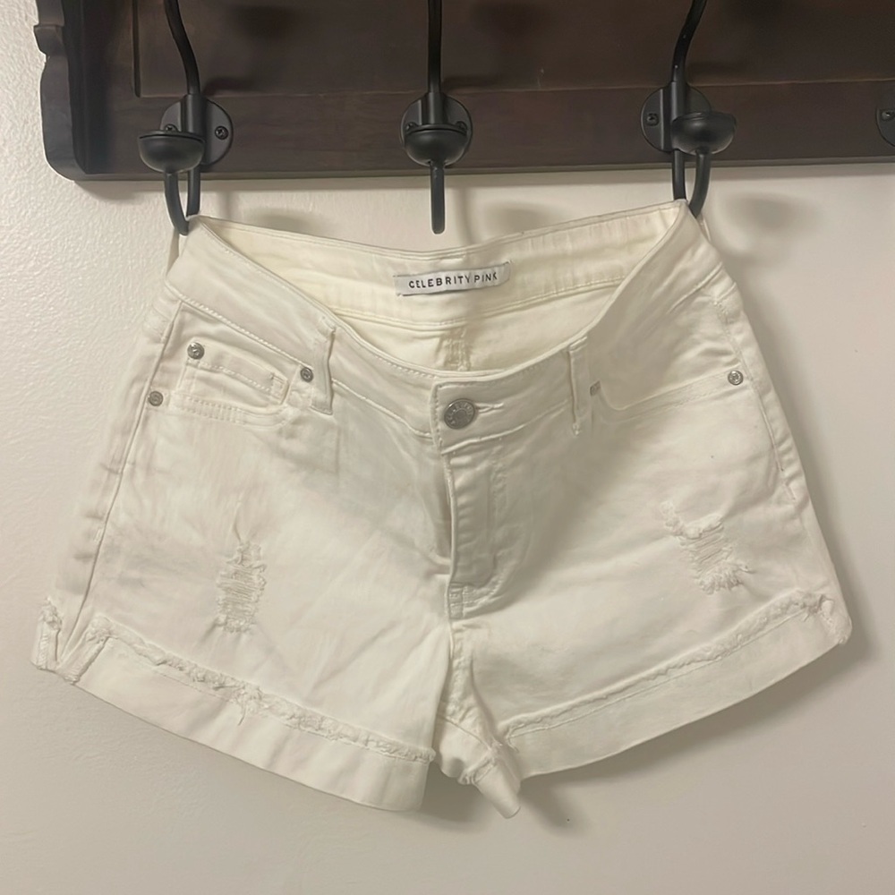 Celebrity Pink - Stretchy Jean shorts